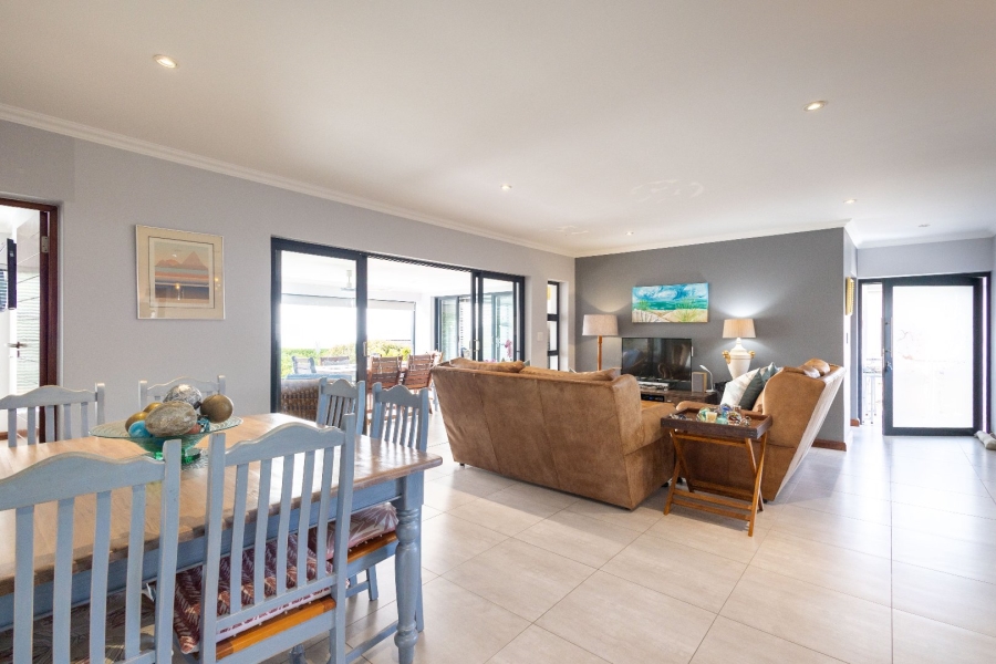 3 Bedroom Property for Sale in Whale Rock Sun Western Cape